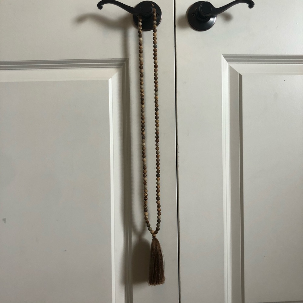 Long beaded brown tassel necklace - Picture 5 of 5
